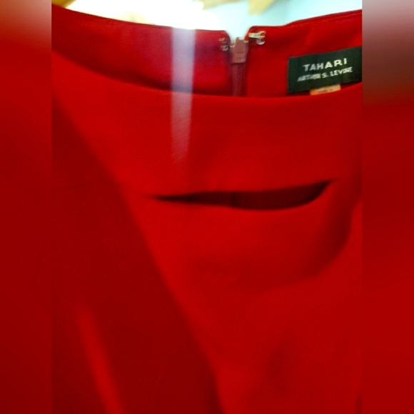 Tahari Wine Red Dress - Picture 7 of 11